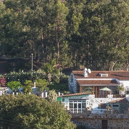 Bermejales